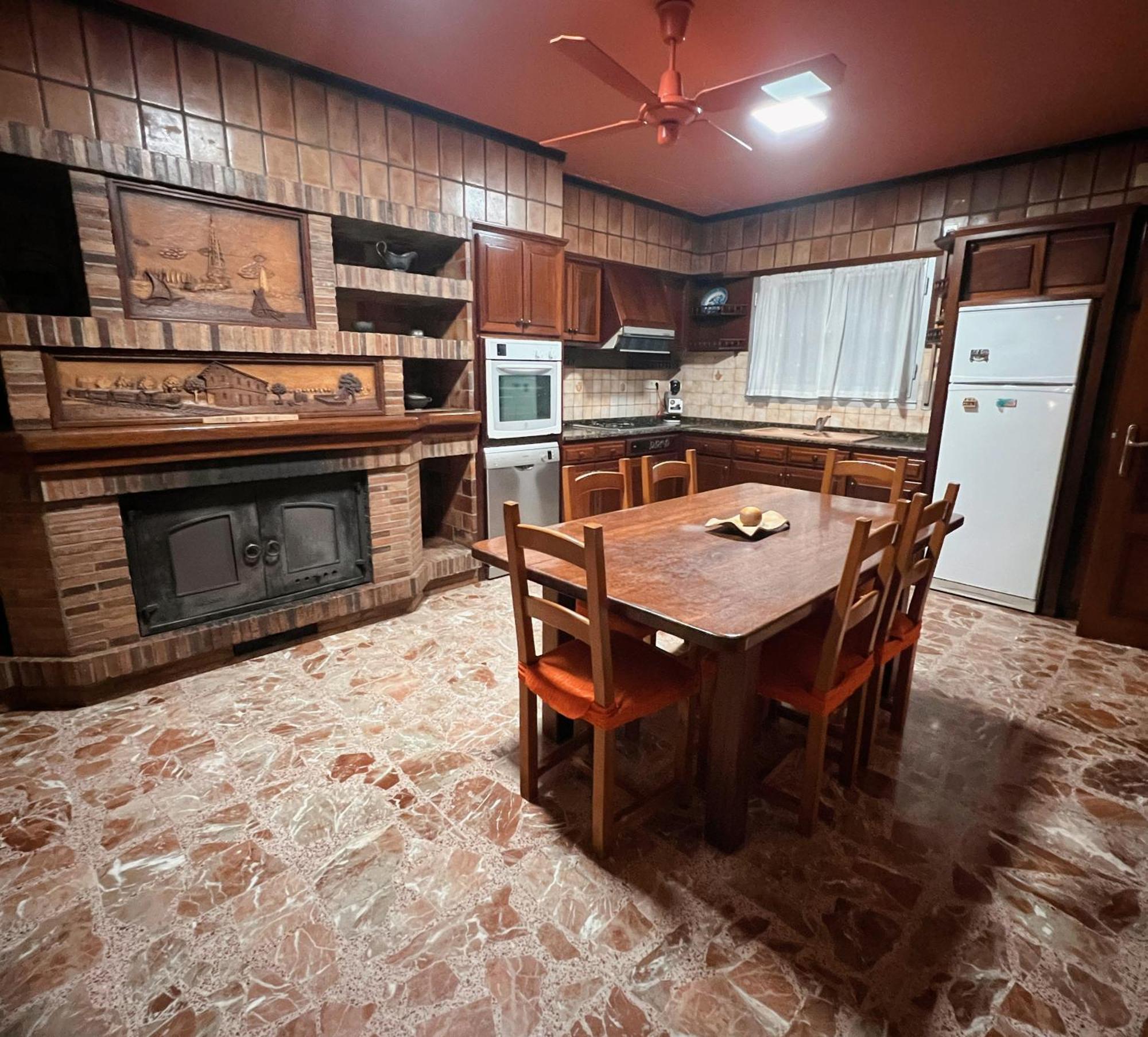Casa Parra Villa Делтебре Екстериор снимка